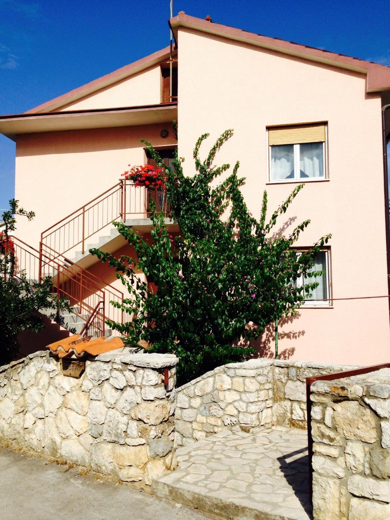 פולה Apartment Alice מראה חיצוני תמונה